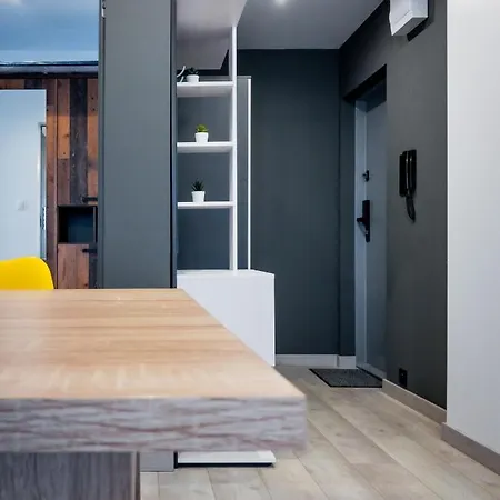 Apartman Z Widokiem, 10min Od Morza